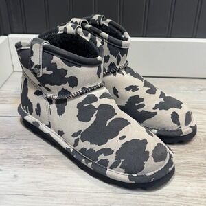 BearPaw Margo Cow Print Suede Boots Women's Sz 7 EUC!